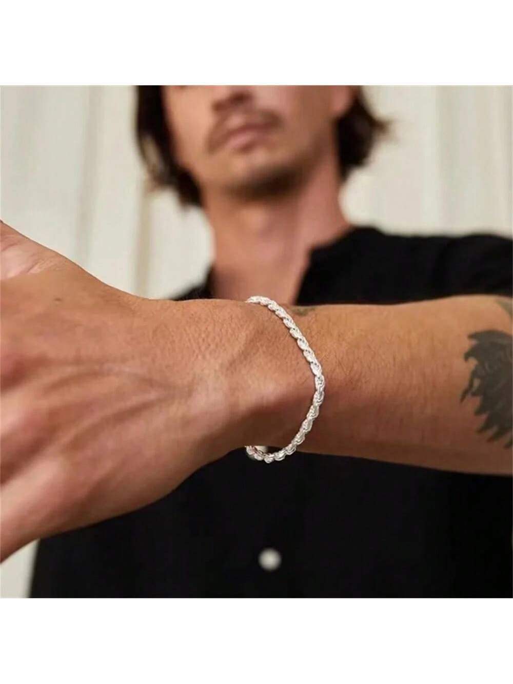 Ascend™ - twist chain bracelet
