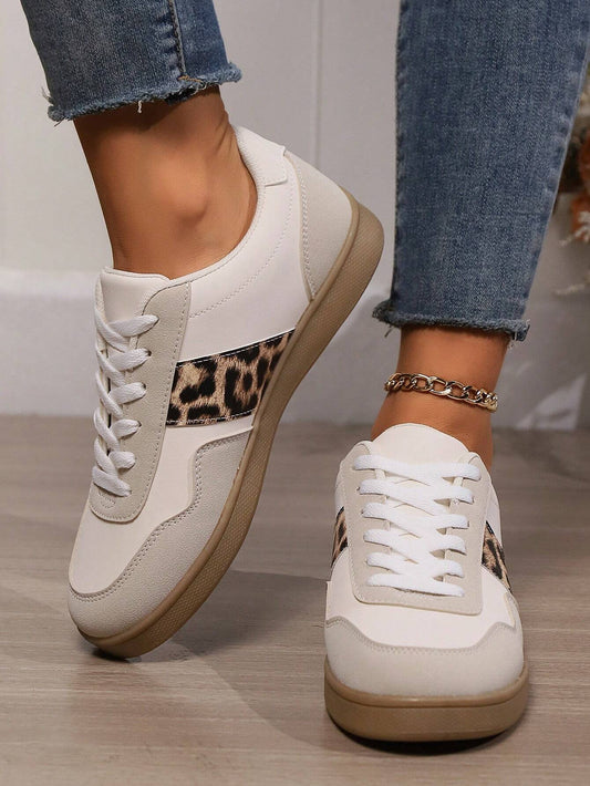 Ascend™ - Sienna Sneakers