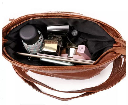 ASCEND™ Zoe Leather Schoulderbag